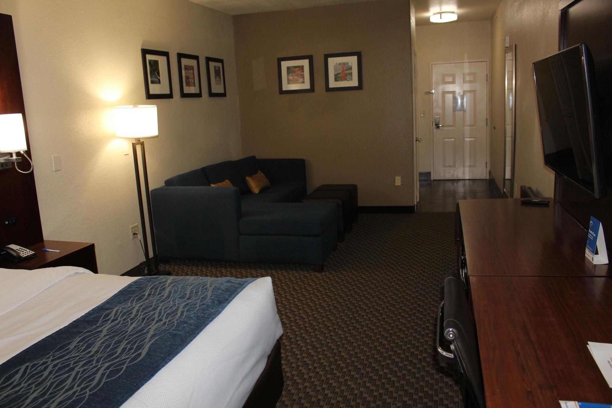 Comfort Inn & Suites Near Six Flags & Medical Center San Antonio Dış mekan fotoğraf