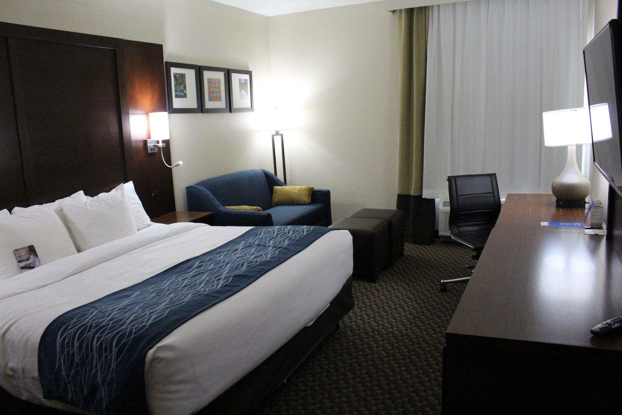 Comfort Inn & Suites Near Six Flags & Medical Center San Antonio Dış mekan fotoğraf