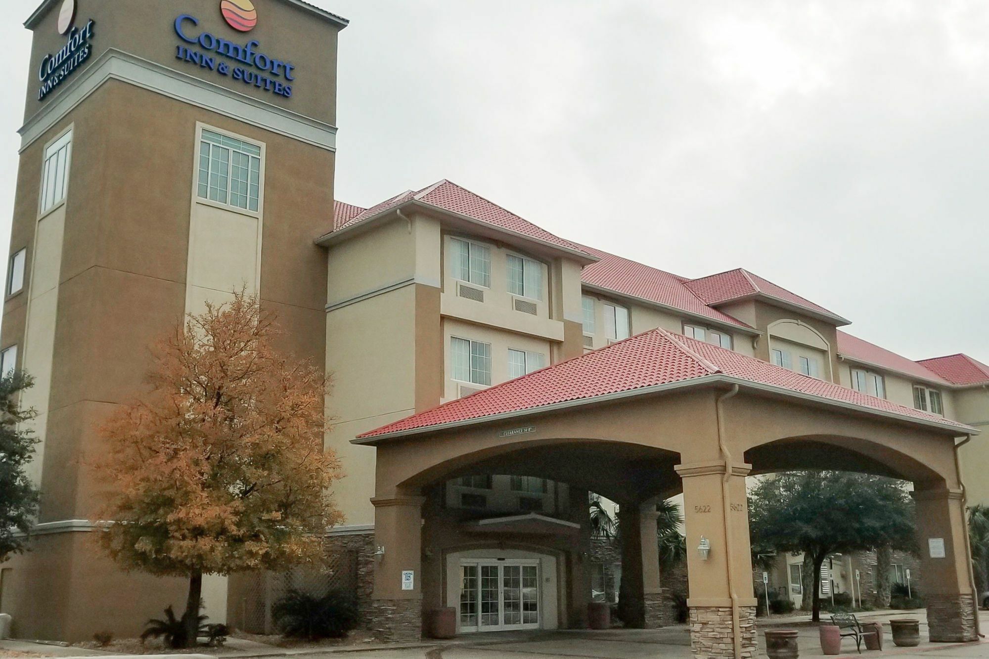 Comfort Inn & Suites Near Six Flags & Medical Center San Antonio Dış mekan fotoğraf