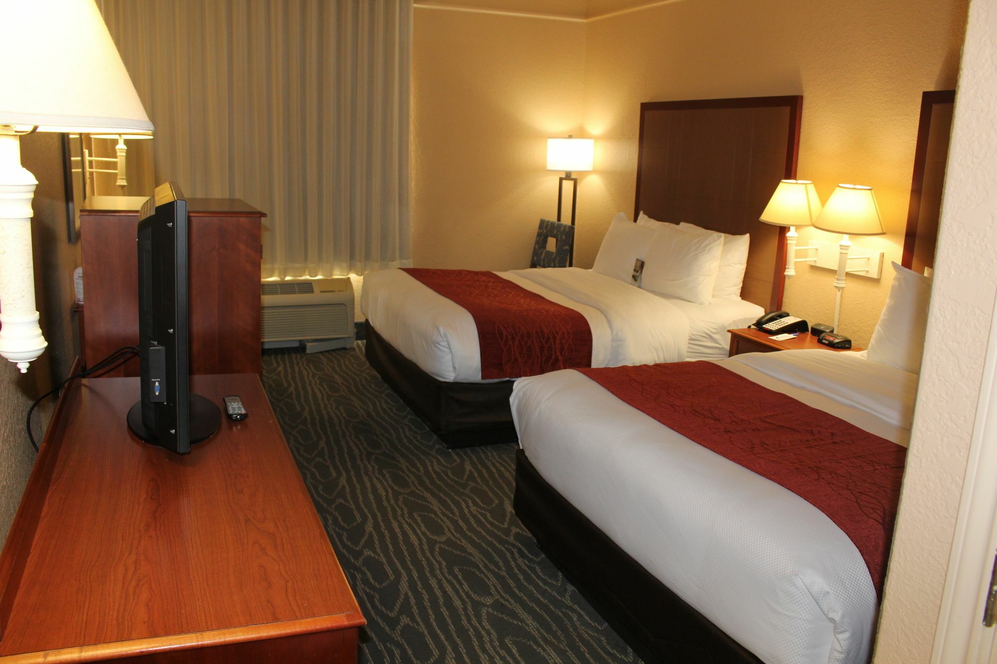 Comfort Inn & Suites Near Six Flags & Medical Center San Antonio Dış mekan fotoğraf