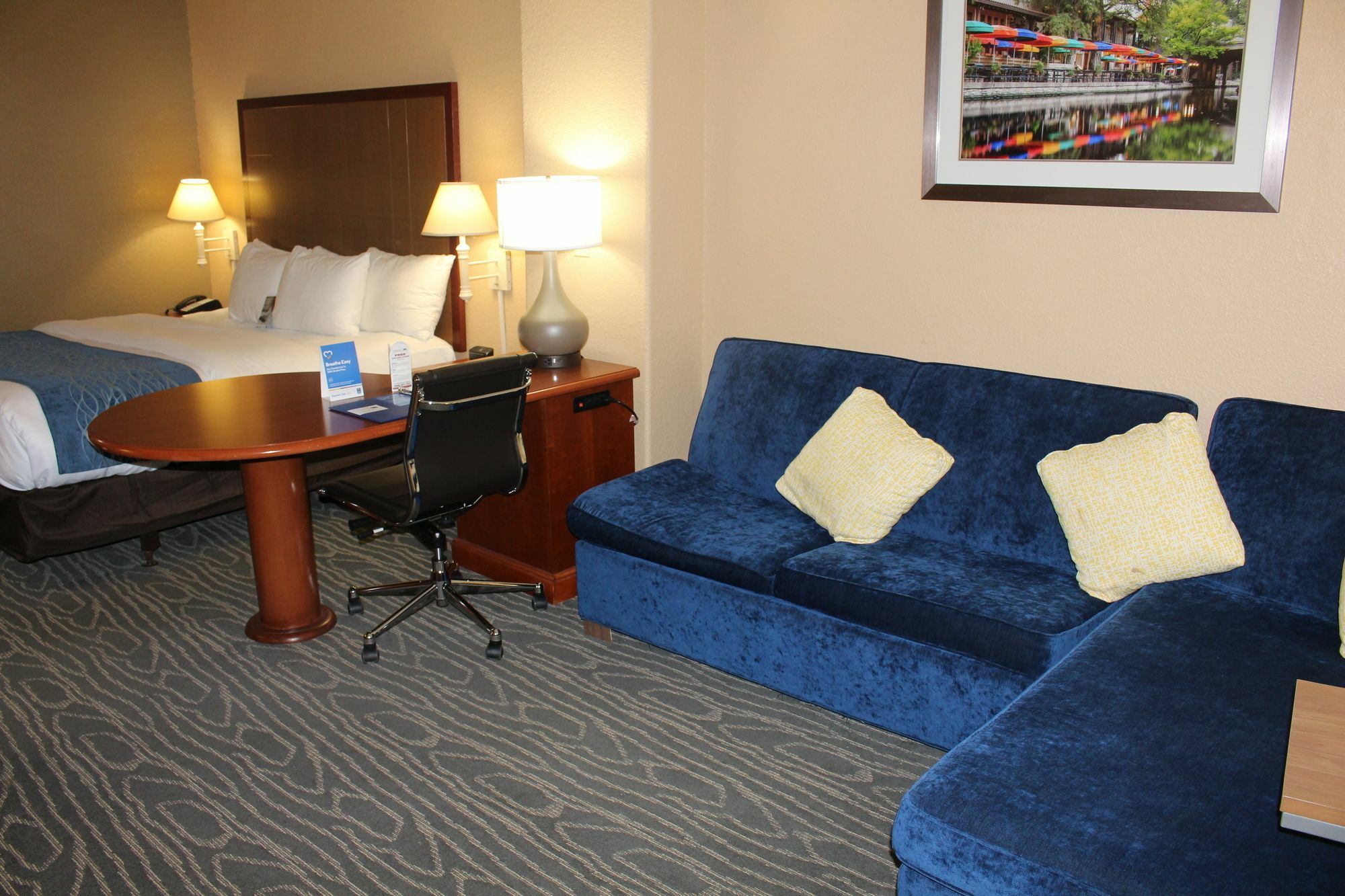 Comfort Inn & Suites Near Six Flags & Medical Center San Antonio Dış mekan fotoğraf